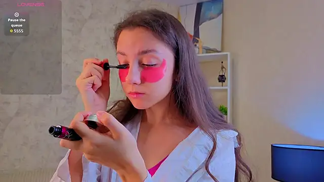 GiseleLamos online show from 11/30/25, 03:07