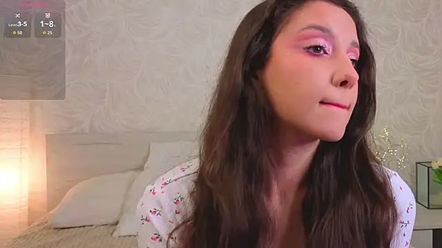 GiseleLamos online show from 10/12/25, 03:08