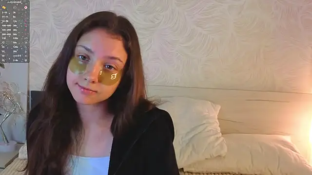 GiseleLamos online show from 09/20/25, 03:11