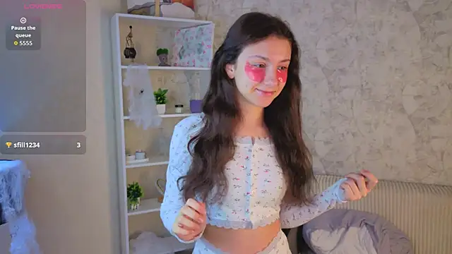 GiseleLamos online show from 11/07/25, 03:11