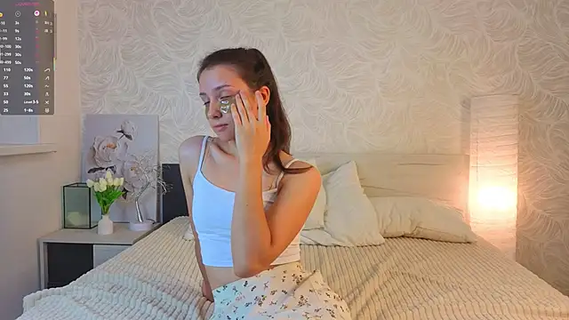 GiseleLamos online show from 09/13/25, 03:06