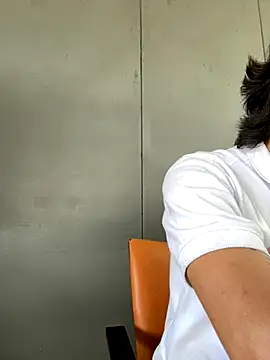 AlexanderHall online show from 11/26/25, 08:09