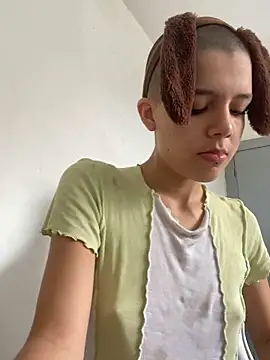 Snapshot of MorganKink chatting on 10/13/25, 05:25 MorganKink online show from 10/13/25, 05:25