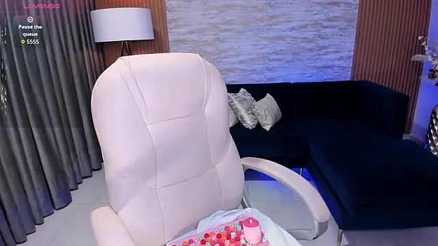 karlie small online show from 07/16/26, 03:25