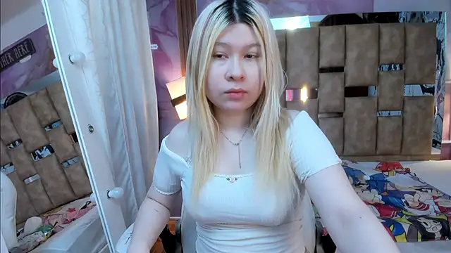 Melody Lolii online show from 12/20/25, 06:00