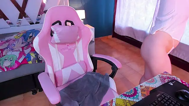 Melody Lolii online show from 04/11/26, 06:22