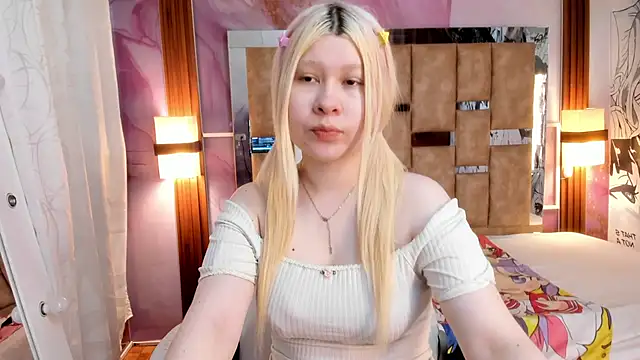 Melody Lolii online show from 11/10/25, 06:13