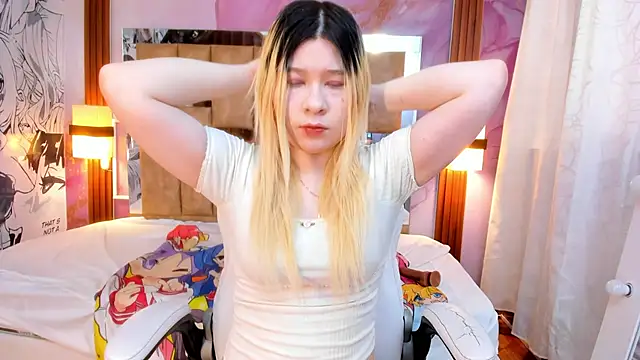 Melody Lolii online show from 09/27/25, 06:03