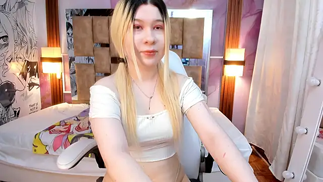 Melody Lolii online show from 09/22/25, 06:03