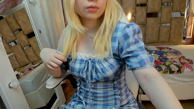 Melody Lolii online show from 02/09/26, 06:06