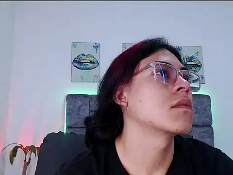 Snapshot of dirty_model chatting on 01/17/26, 03:26 dirty model online show from 01/17/26, 03:26