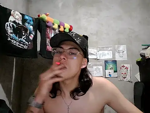 Snapshot of dirty_model chatting on 05/25/26, 11:09 dirty model online show from 05/25/26, 11:09