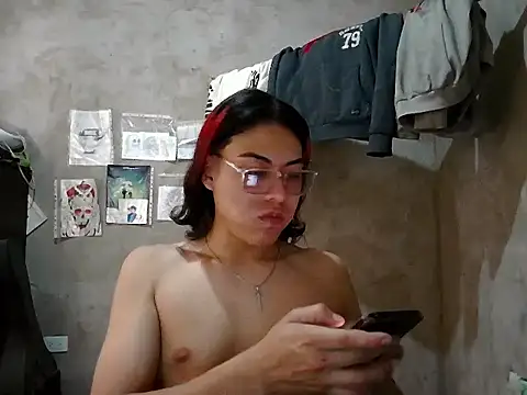 Snapshot of dirty_model chatting on 04/21/26, 06:03 dirty model online show from 04/21/26, 06:03