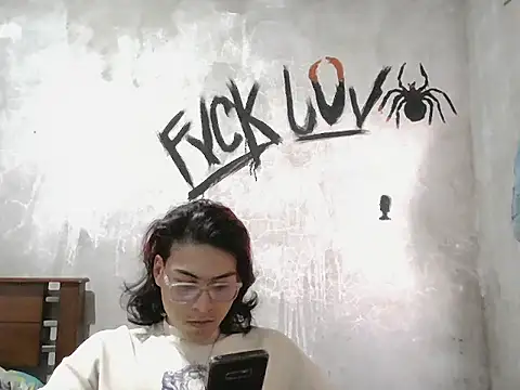 Snapshot of dirty_model chatting on 04/08/26, 10:11 dirty model online show from 04/08/26, 10:11