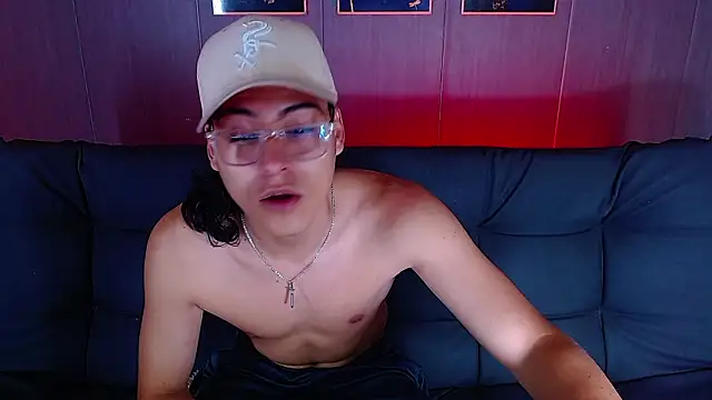 Snapshot of dirty_model chatting on 02/17/26, 11:13 dirty model online show from 02/17/26, 11:13