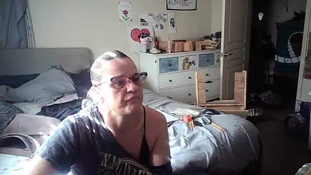 PremiumKitty online show from 02/12/26, 08:41