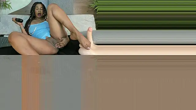 Snapshot of katia_cute chatting on 10/02/25, 02:09 katia cute online show from 10/02/25, 02:09