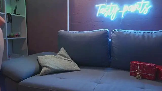 Tasty pants online show from 12/20/25, 11:13