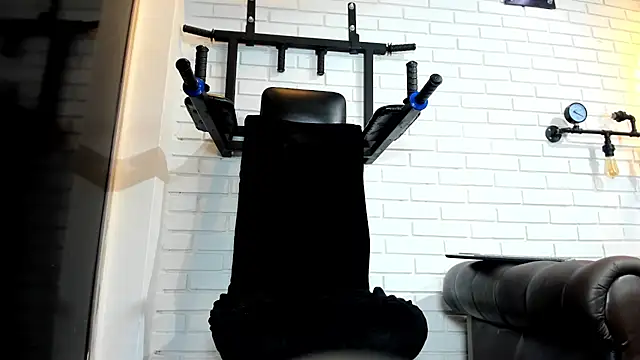 ItaloMoore online show from 04/08/26, 12:28