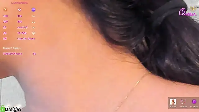 VioletHilton online show from 02/27/26, 12:00