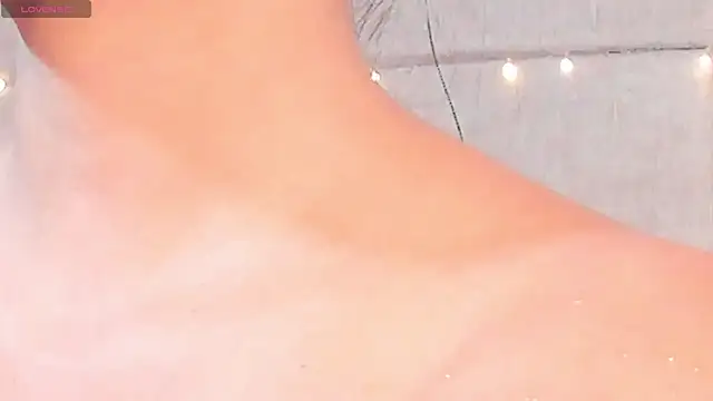 VioletHilton online show from 01/14/26, 07:17