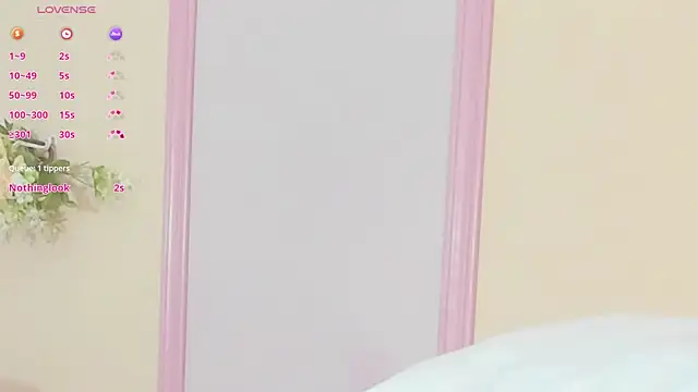 VioletHilton online show from 02/11/26, 12:38