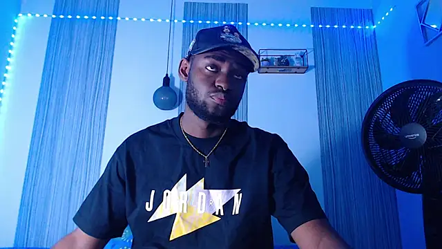 eebony stallion online show from 02/06/26, 03:13