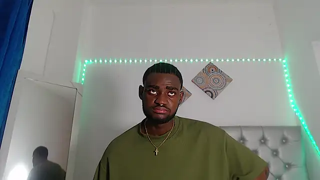 eebony stallion online show from 01/09/26, 07:32