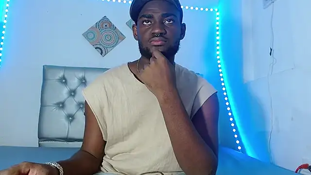 eebony stallion online show from 11/17/25, 06:23