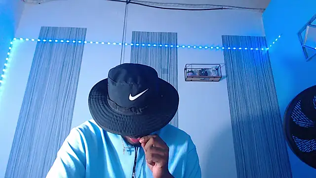 eebony stallion online show from 02/07/26, 03:14