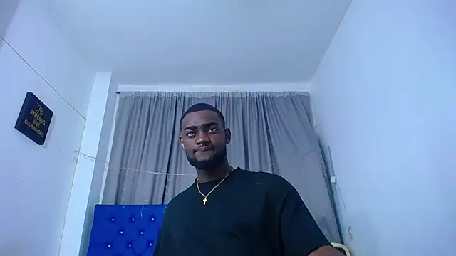 eebony stallion online show from 11/07/25, 03:22