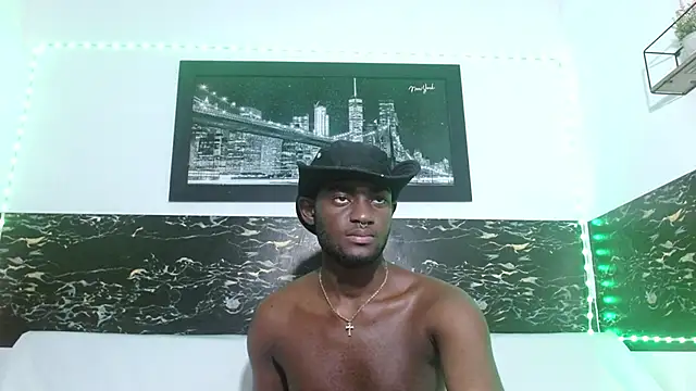 Snapshot of eebony_stallion chatting on 09/24/25, 03:13 eebony stallion online show from 09/24/25, 03:13