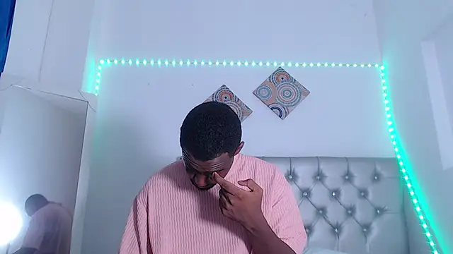 eebony stallion online show from 01/07/26, 06:35