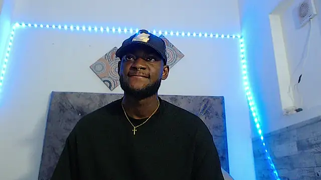 eebony stallion online show from 04/14/26, 06:24