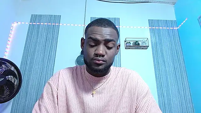 eebony stallion online show from 10/28/25, 03:18