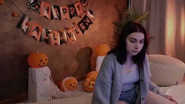 arcane doll online show from 10/26/25, 05:08