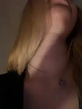 Snapshot of bbysonia chatting on 02/02/26, 02:38 bbysonia online show from 02/02/26, 02:38