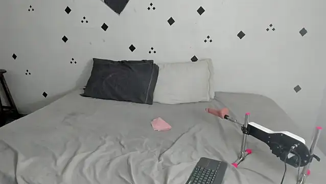 samaramour online show from 12/01/25, 12:06