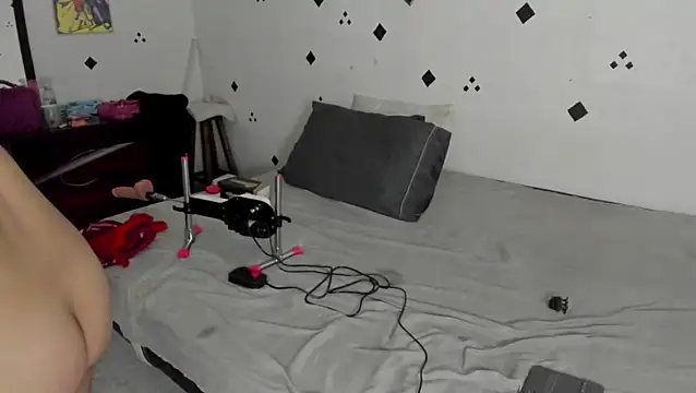 samaramour online show from 11/28/25, 11:54