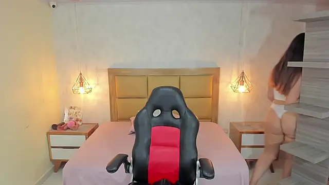 MELISSAROUGE online show from 11/22/25, 12:59