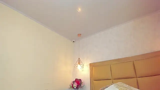 MELISSAROUGE online show from 04/29/26, 07:31