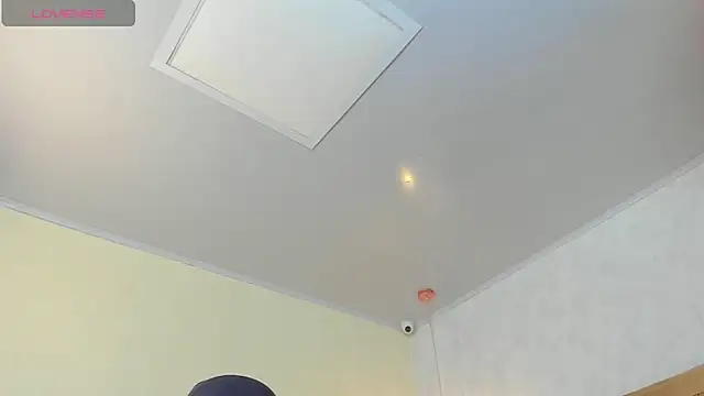 MELISSAROUGE online show from 05/19/26, 07:32