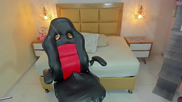 MELISSAROUGE online show from 11/24/25, 07:36