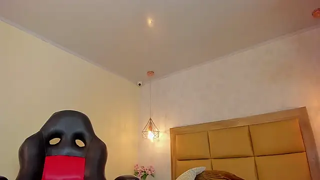 MELISSAROUGE online show from 05/29/26, 07:31