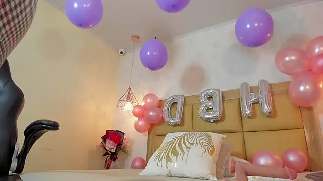 MELISSAROUGE online show from 03/20/26, 08:10