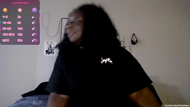 Snapshot of SGGoddess chatting on 10/16/25, 10:07 SGGoddess online show from 10/16/25, 10:07