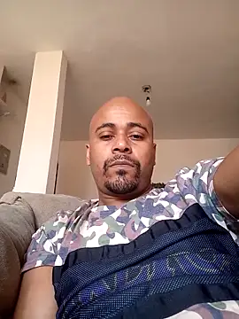 reisloko online show from 11/16/25, 12:10