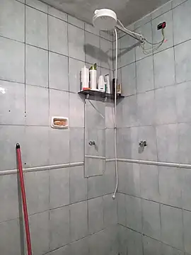 reisloko online show from 11/22/25, 03:55