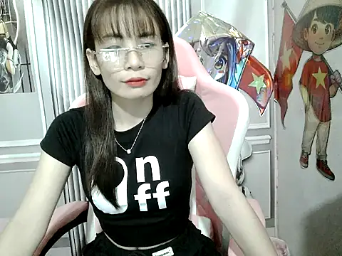 Suzy888 online show from 09/12/25, 04:29