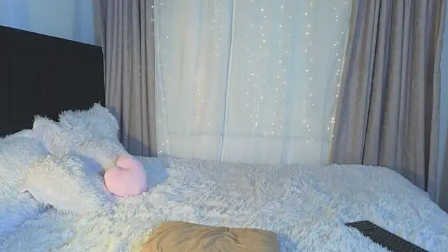 LunaVelvet777 online show from 02/24/26, 05:14